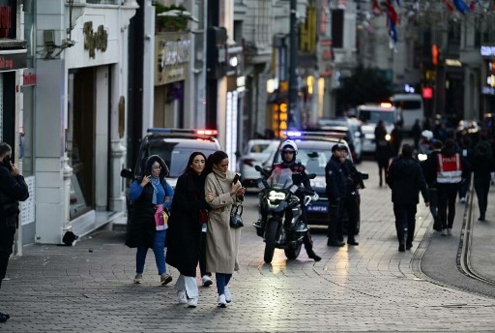 Atac cu bombă în Istanbul. Erdogan: „Miroase a terorism”. Bilanțul a ajuns la 6 morți și 81 de răniți | VIDEO - Imaginea 16