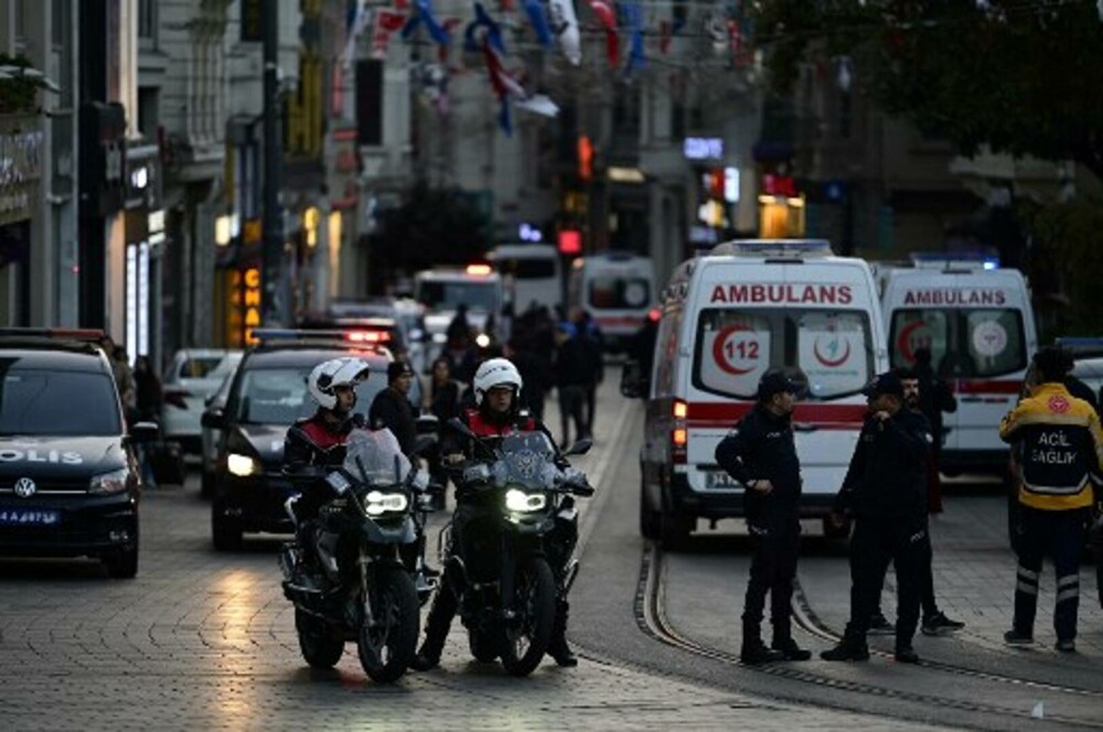 Atac cu bombă în Istanbul. Erdogan: „Miroase a terorism”. Bilanțul a ajuns la 6 morți și 81 de răniți | VIDEO - Imaginea 20