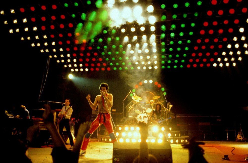 31 de ani de la moartea lui Freddie Mercury. Cum a luat viață trupa Queen GALERIE FOTO - Imaginea 4