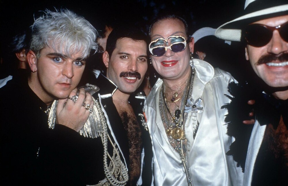 31 de ani de la moartea lui Freddie Mercury. Cum a luat viață trupa Queen GALERIE FOTO - Imaginea 16