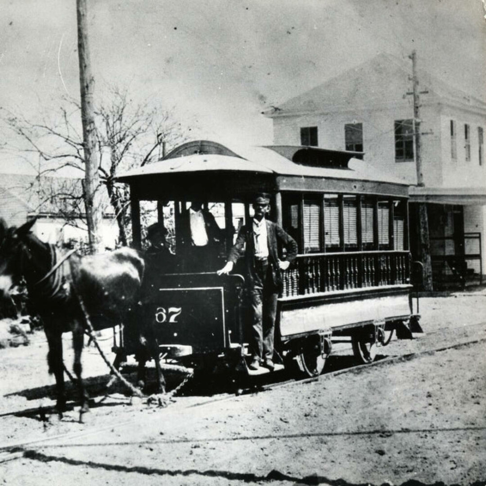 Cum a arătat primul tramvai din lume. Lucruri mai puțin știute despre acest mijloc de transport GALERIE FOTO - Imaginea 3