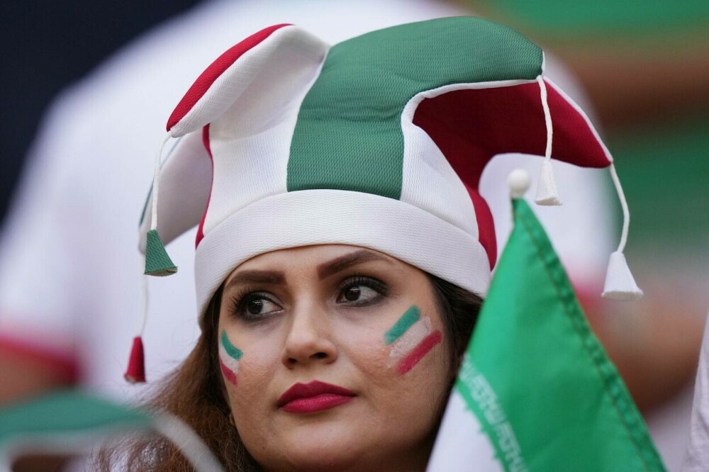 Spectacol în tribune, nu doar pe teren. Imagini de colecție cu suporterii care au făcut senzație la Cupa Mondială | FOTO - Imaginea 16
