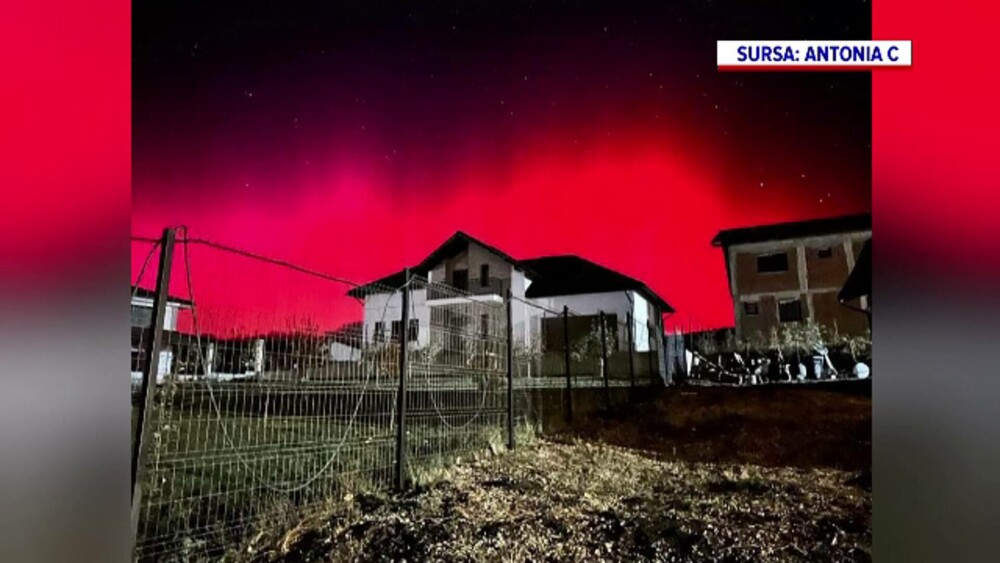 De ce este considerată un semn rău aurora boreală roșie, observată și pe cerul României - Imaginea 12
