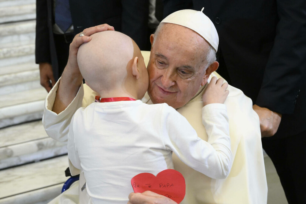 Cine a fost Papa Francisc. Suveranul Pontif a condus Biserica Catolică timp de 12 ani. GALERIE FOTO - Imaginea 56