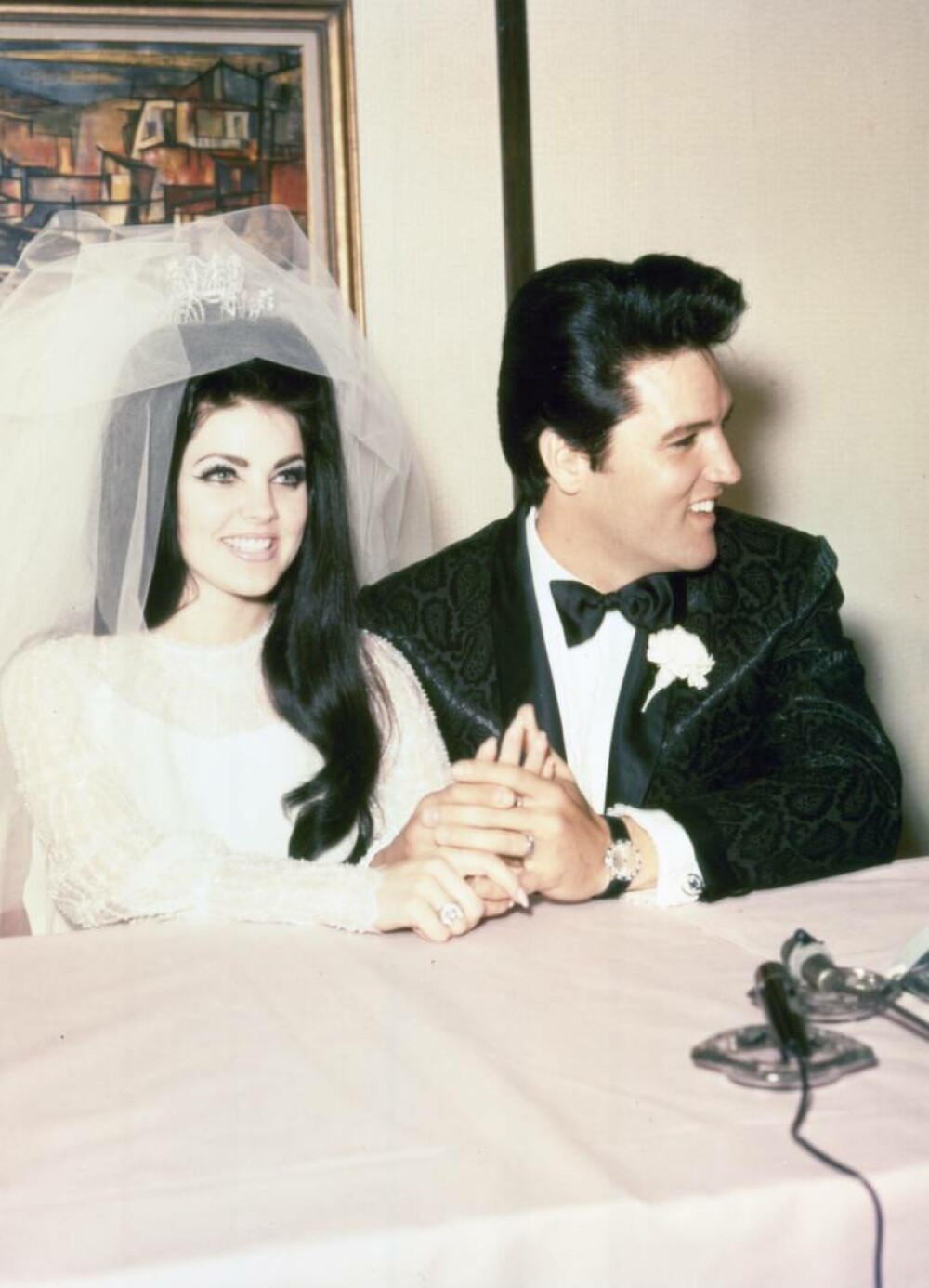 Priscilla Presley, fosta soţie a lui Elvis Presley, a împlinit 79 de ani. Cum a sărbătorit - Imaginea 6