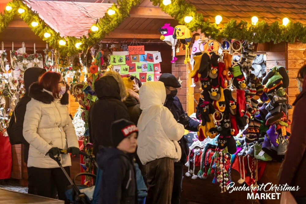 Târgul de Crăciun București se va deschide în Piaţa Constituţiei de Sfântul Andrei. Care va fi programul - Imaginea 17