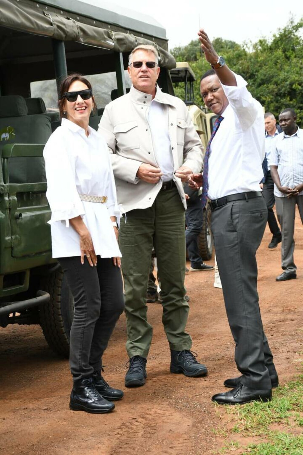Preşedintele Klaus Iohannis şi Carmen, soția sa, în safari, în Parcul Naţional Nairobi | GALERIE FOTO - Imaginea 4
