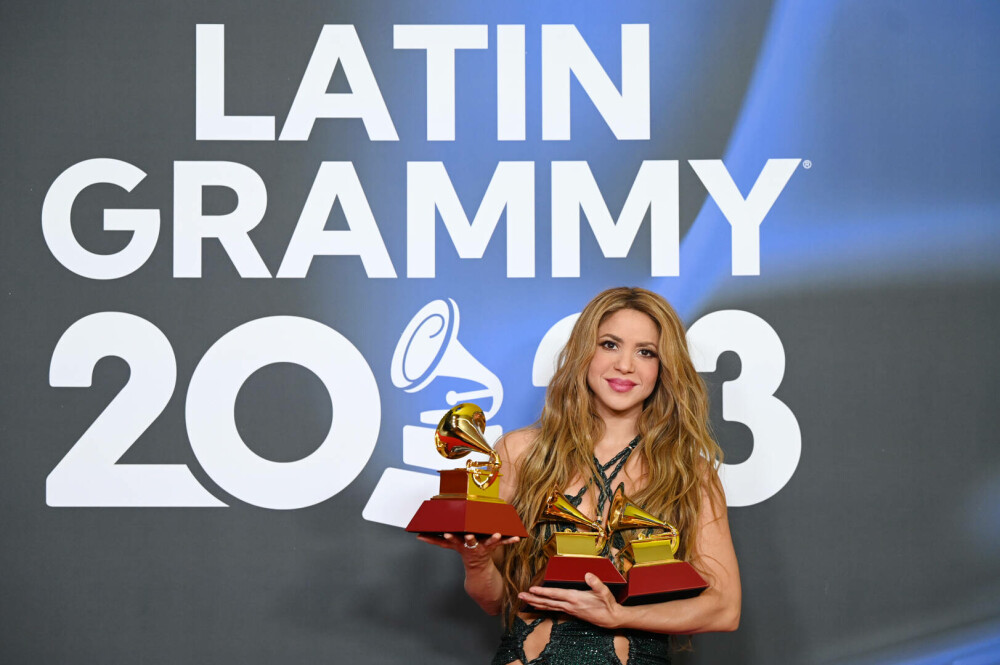 Latin Grammy 2023. Ce ținute au purtat vedetele la marele eveniment. Lista câștigătorilor | GALERIE FOTO - Imaginea 18