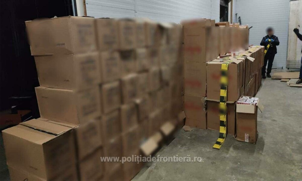 Captură de 300.000 de euro la Vama Siret. Ce au descoperit polițiștii într-un TIR care transporta croissante din Ucraina FOTO - Imaginea 4