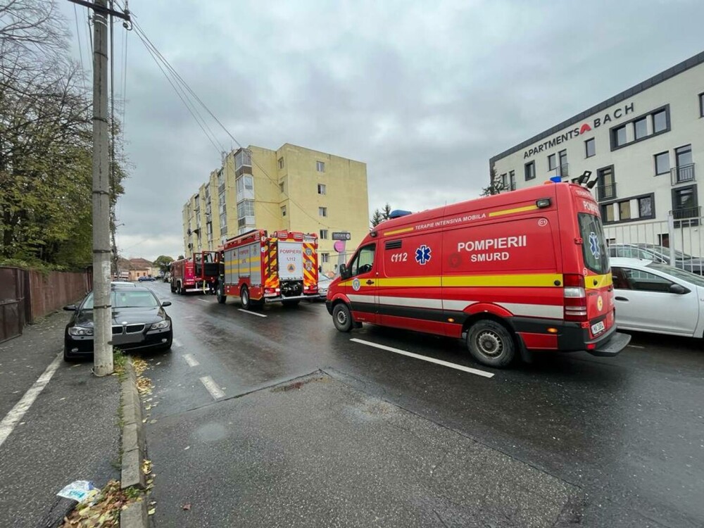 Explozie la parterul unei case din Sibiu. O femeie de 86 de ani a fost rănită | FOTO - Imaginea 4