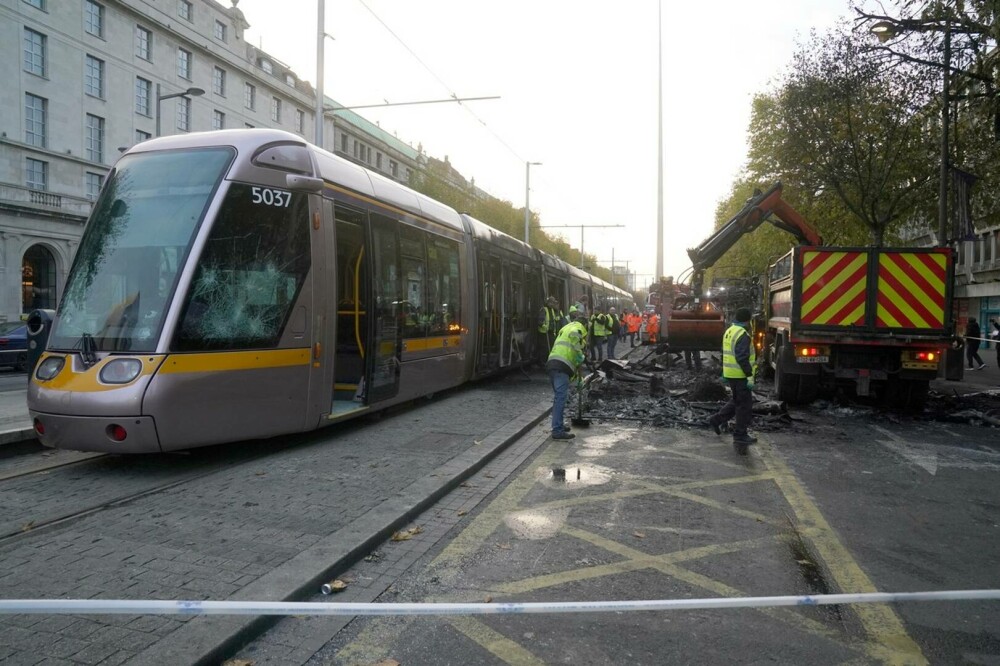 Atac cu cuțitul în Dublin. Cine sunt persoanele care l-au capturat pe agresorul care a înjunghiat cinci oameni - Imaginea 5