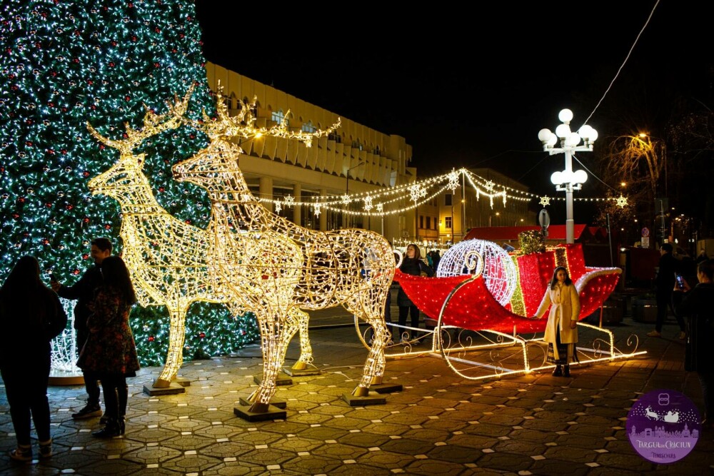 S-a deschis Târgul de Crăciun la Timişoara. Moş Crăciun ajunge în Piaţa Victoriei pe 22 decembrie - Imaginea 1