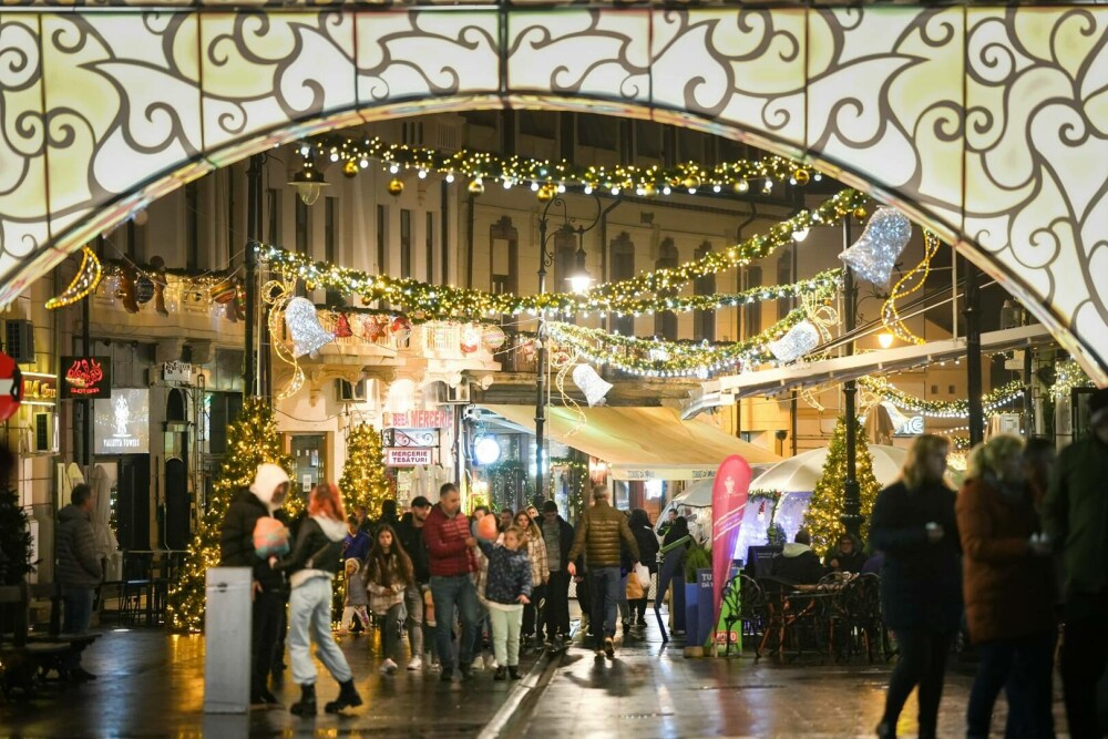 Târgul de Crăciun din Craiova. Tot ce trebuie să știi, de la program la atracții și spectacole - Imaginea 3
