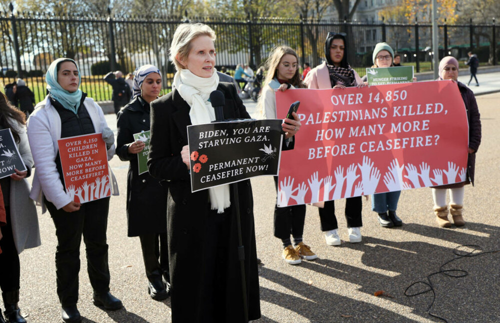 Cynthia Nixon face greva foamei. Actriţa din Sex and the City cere armistiţiu permanent în Fâşia Gaza | FOTO - Imaginea 3