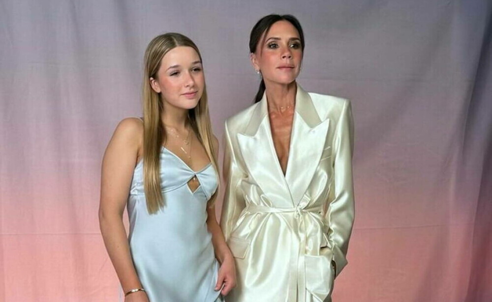 Victoria Beckham și fiica ei de 13 ani, apariție ravisantă la un eveniment. Ce mesaj emoționant i-a transmis Harper. FOTO - Imaginea 3