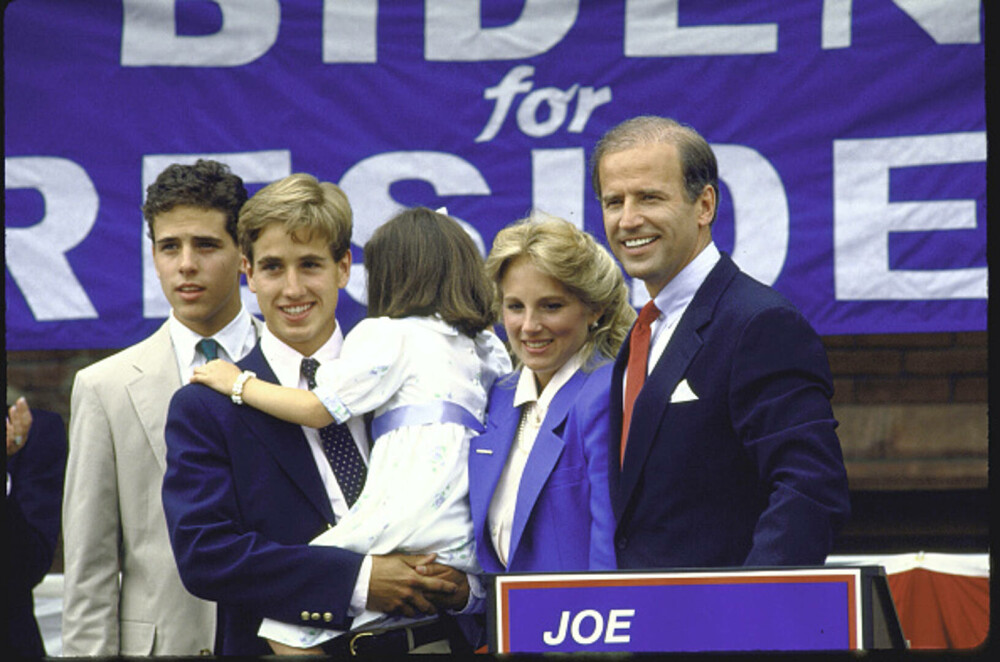 Joe Biden a împlinit 82 de ani, fiind cel mai vârstnic președinte în funcție din istoria SUA. GALERIE FOTO - Imaginea 19