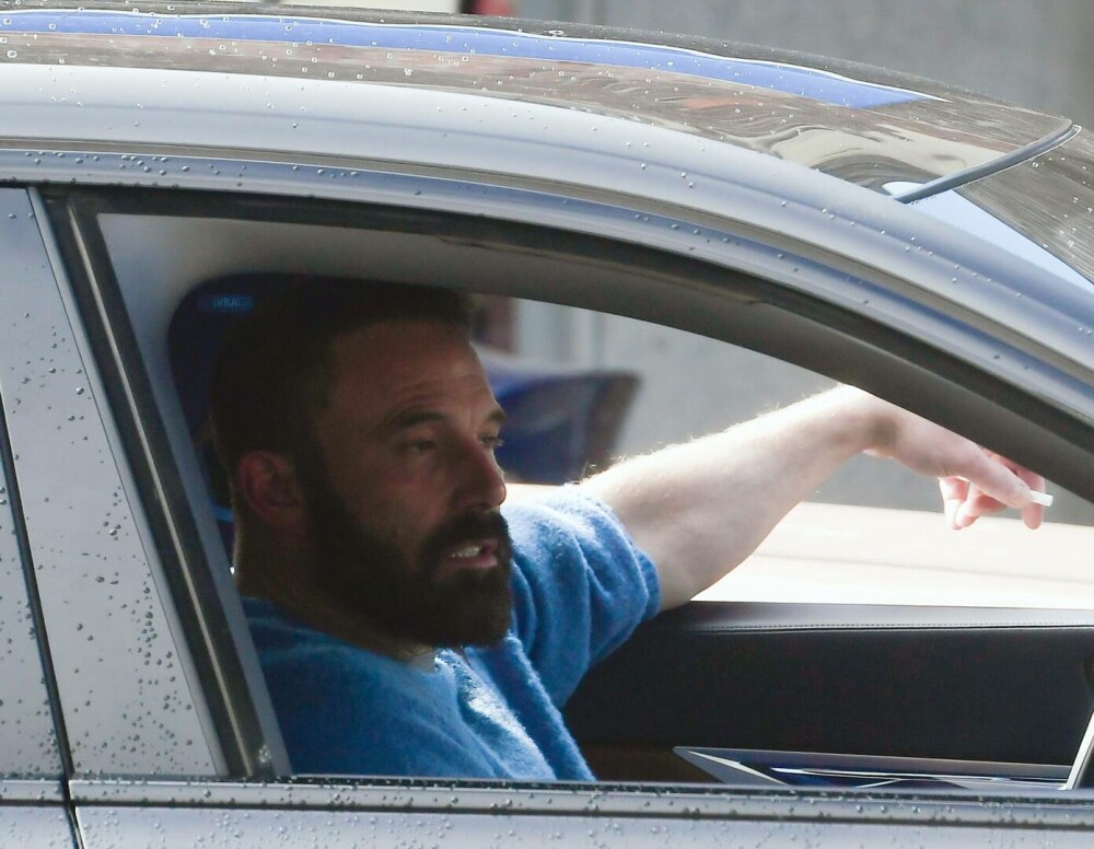 Ben Affleck, schimbare radicală de look pe fondul divorțului de Jennifer Lopez. Cum arată acum celebrul actor. GALERIE FOTO - Imaginea 16