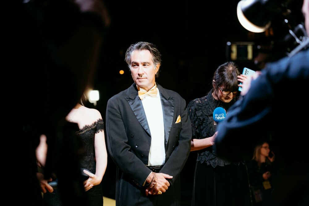 Premiera de gală a filmului Cravata Galbenă,
un eveniment de excepție la Sala Palatului - Imaginea 3