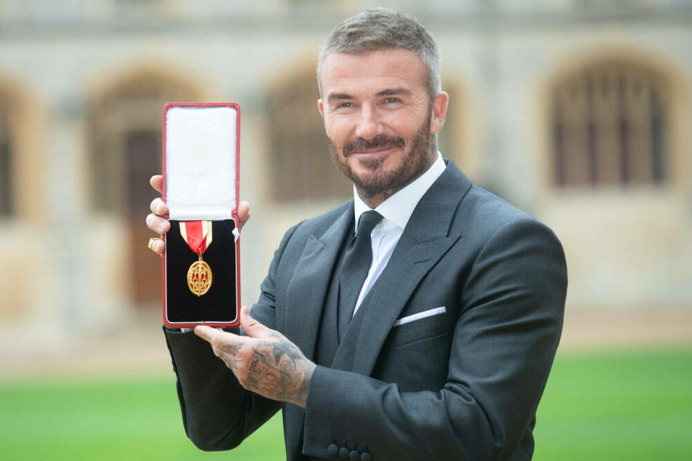 David Beckham, înnobilat de regele Charles la Castelul Windsor. Fotbalistul a primit titlul de cavaler | VIDEO&FOTO - Imaginea 7