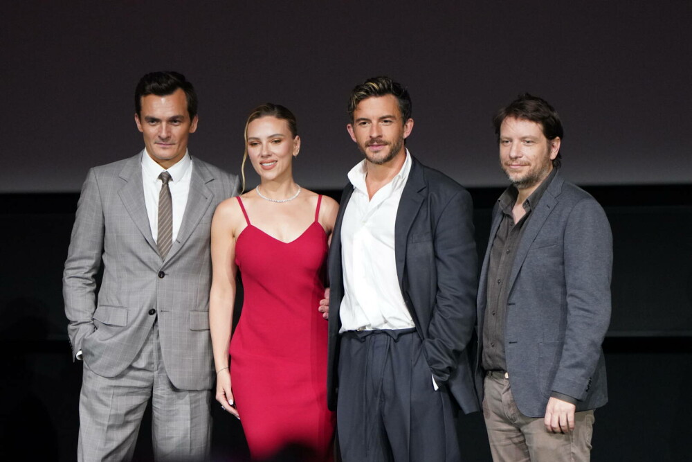 Cine este „cel mai sexy bărbat din lume”. Actorul desemnat de revista People a jucat în seriale celebre. GALERIE FOTO - Imaginea 5