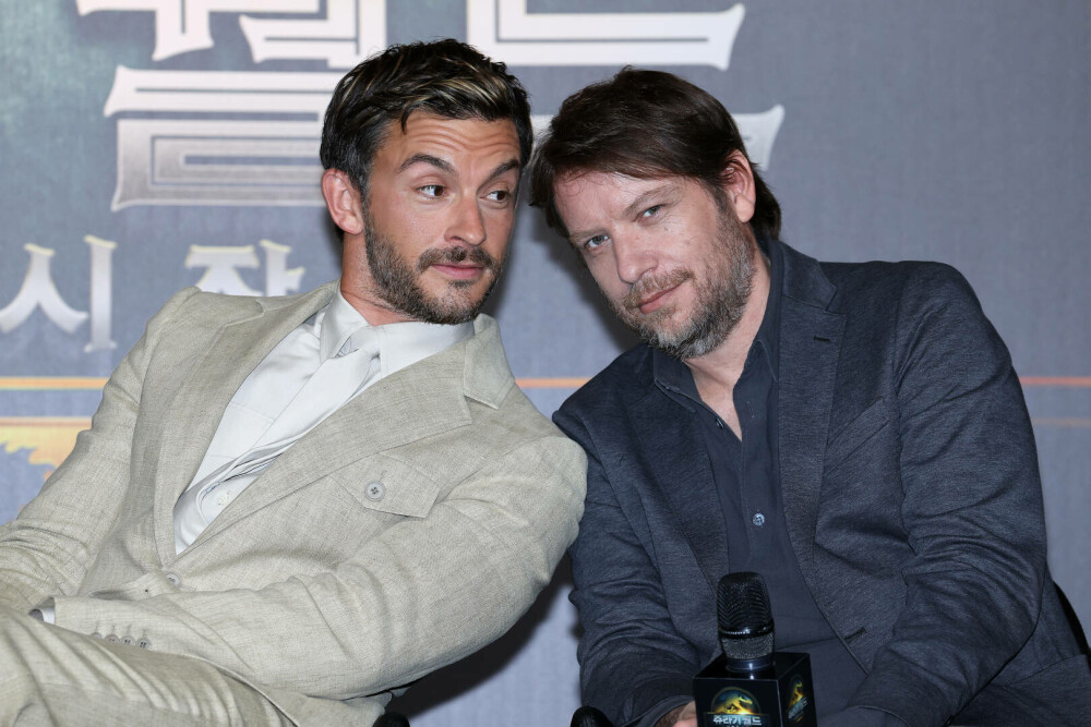 Cine este „cel mai sexy bărbat din lume”. Actorul desemnat de revista People a jucat în seriale celebre. GALERIE FOTO - Imaginea 11