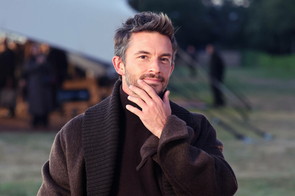 Cine este „cel mai sexy bărbat din lume”. Actorul desemnat de revista People a jucat în seriale celebre. GALERIE FOTO - Imaginea 19