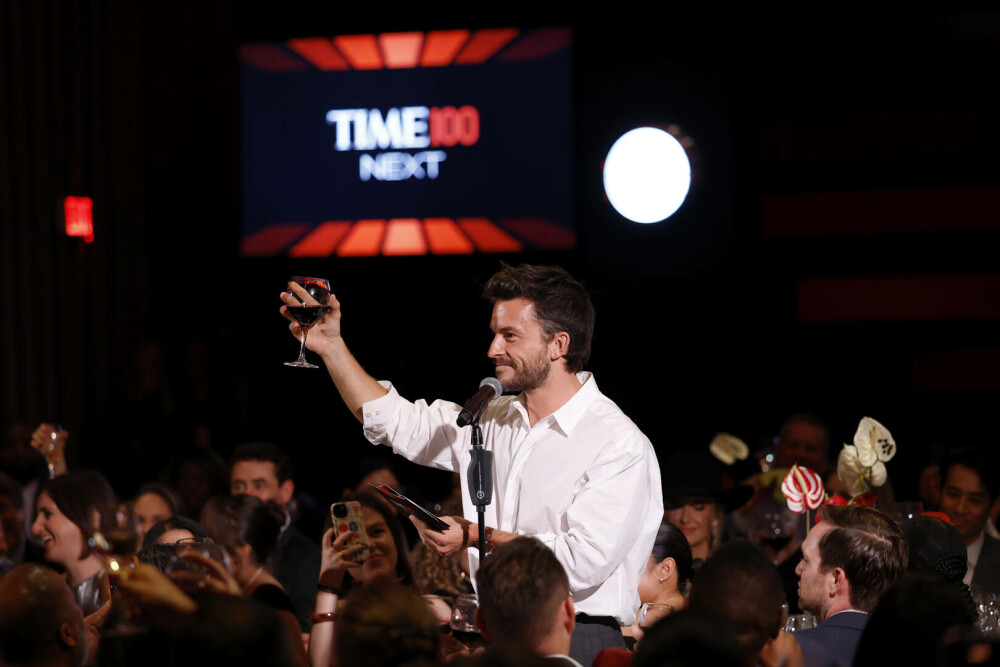 Cine este „cel mai sexy bărbat din lume”. Actorul desemnat de revista People a jucat în seriale celebre. GALERIE FOTO - Imaginea 23