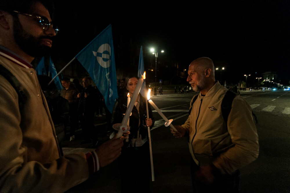 Roma, îndoliată după moartea muncitorului român Octavian Stroici. Sute de oameni au ieșit în stradă. FOTO - Imaginea 1