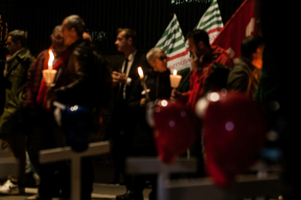 Roma, îndoliată după moartea muncitorului român Octavian Stroici. Sute de oameni au ieșit în stradă. FOTO - Imaginea 2