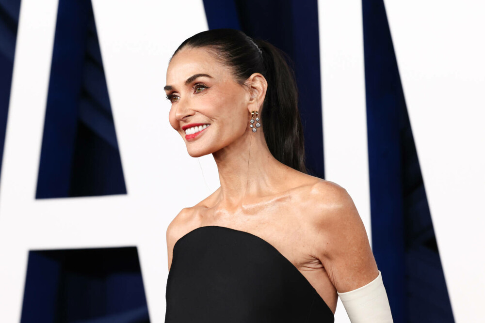 Demi Moore împlinește 63 de ani. O viață spectaculoasă între succes, schimbare și reinventare. GALERIE FOTO - Imaginea 16