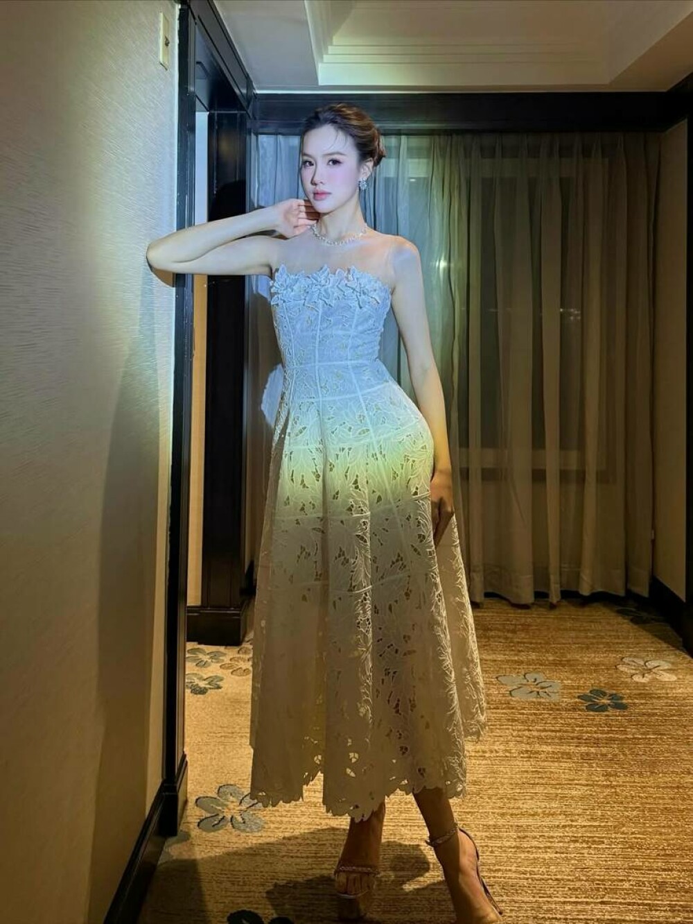 Natalie, o studentă de 21 de ani, câștigătoarea Miss Earth 2025. A învins 81 de participante din întreaga lume | GALERIE FOTO - Imaginea 1