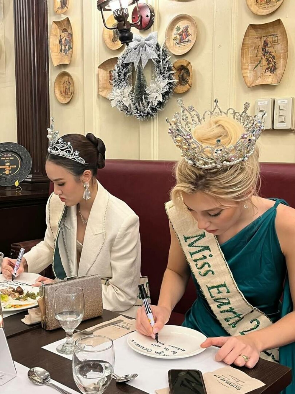 Natalie, o studentă de 21 de ani, câștigătoarea Miss Earth 2025. A învins 81 de participante din întreaga lume | GALERIE FOTO - Imaginea 15