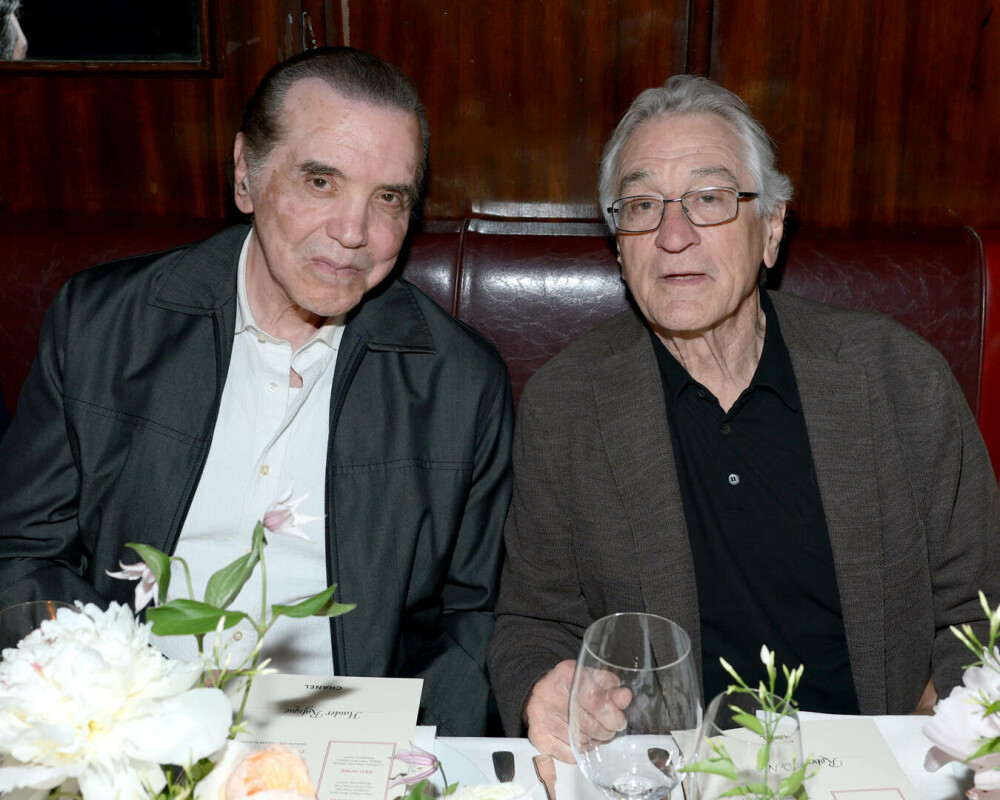 Papa Leon al XIV-lea l-a primit pe Robert De Niro la Vatican. „Familia mea are origini italiene