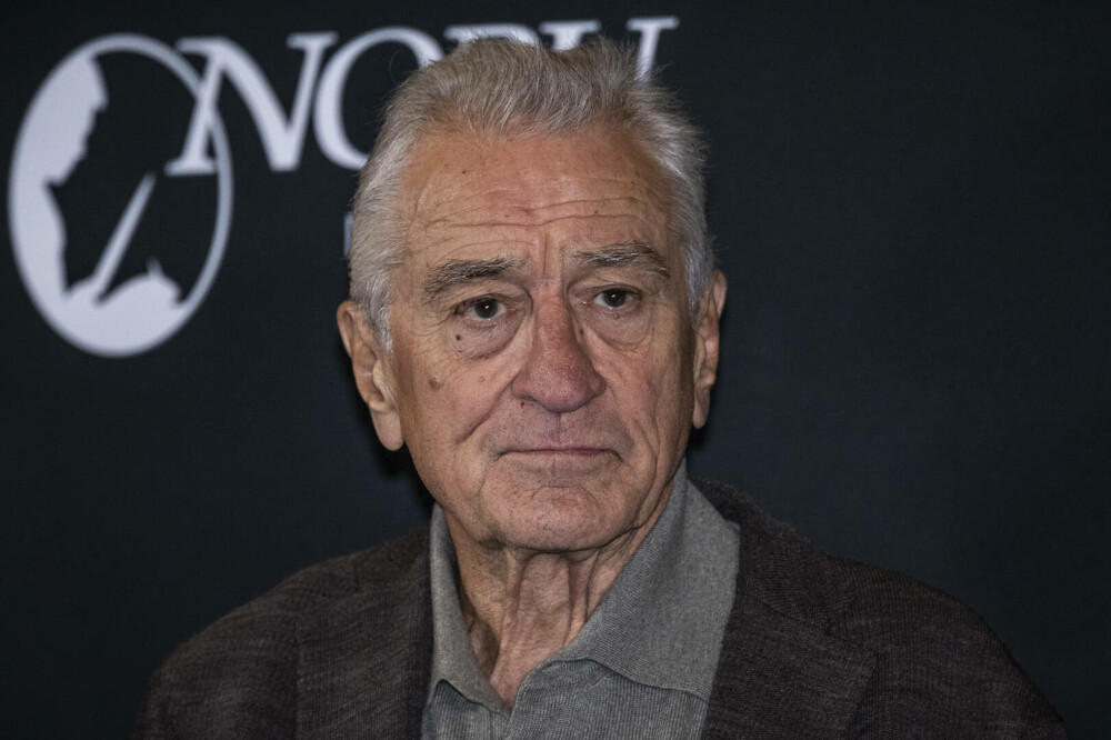 Papa Leon al XIV-lea l-a primit pe Robert De Niro la Vatican. „Familia mea are origini italiene