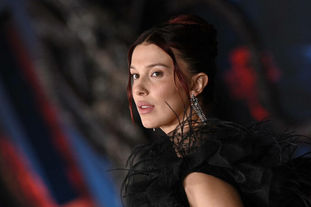 Millie Bobby Brown, apariție îndrăzneață la premiera sezonului 5 al serialului „Stranger Things”. GALERIE FOTO - Imaginea 13