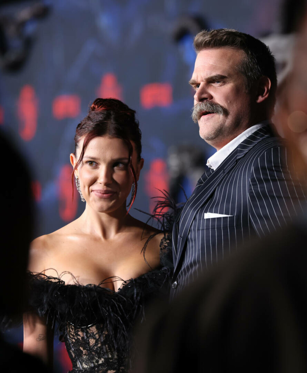 Millie Bobby Brown, apariție îndrăzneață la premiera sezonului 5 al serialului „Stranger Things”. GALERIE FOTO - Imaginea 33