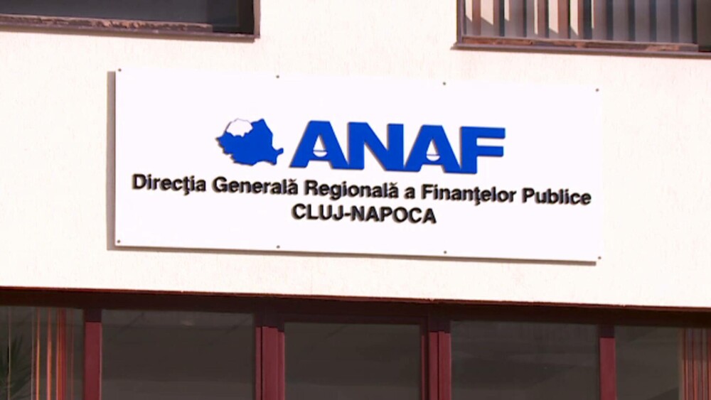 Fiscul licitează la preț de chilipir tot mai multe bunuri confiscate. Cât costă o rochie nouă de mireasă - Imaginea 10