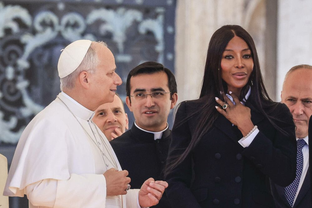 Naomi Campbell s-a întâlnit cu Papa Leon al XIV-lea la Vatican. Ce cadou inedit i-a oferit. GALERIE FOTO - Imaginea 6
