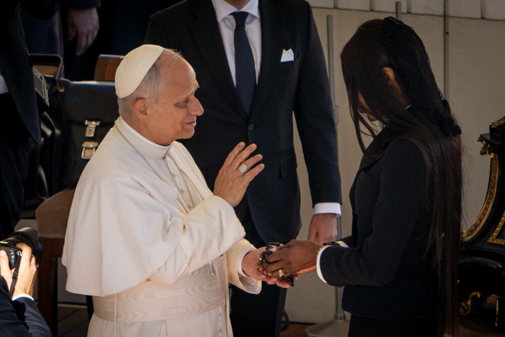 Naomi Campbell s-a întâlnit cu Papa Leon al XIV-lea la Vatican. Ce cadou inedit i-a oferit. GALERIE FOTO - Imaginea 27