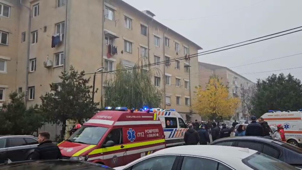Explozie urmată de incendiu, într-un bloc din Balș, produsă de o butelie GPL. Două persoane au suferit arsuri - Imaginea 11