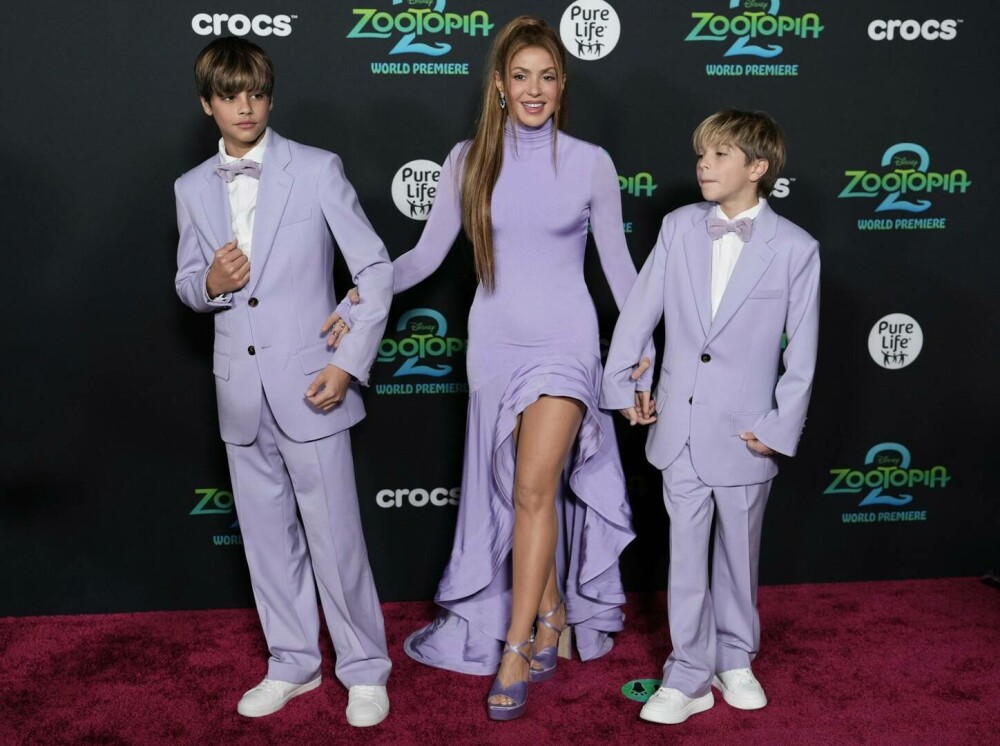 Shakira, apariție surpriză alături de cei doi fii ai ei la premiera mondială a filmului Zootopia 2. FOTO - Imaginea 20