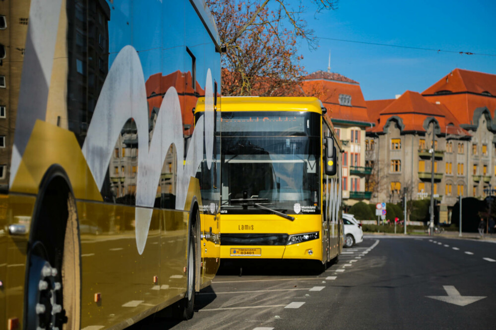 Cum arată noile troleibuze electrice de 352 milioane lei din Timișoara. Au o lungime de 12 metri. GALERIE FOTO - Imaginea 4