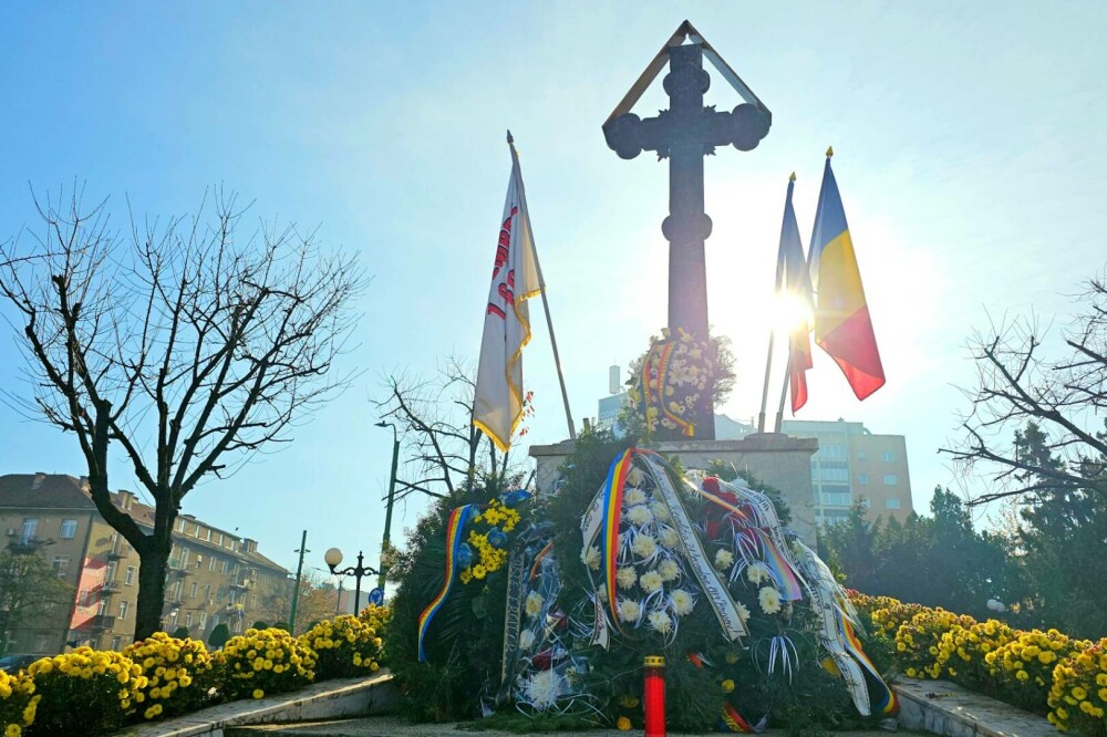 Brașovul a marcat 38 de ani de la revolta anticomunistă din 1987, primul strigăt care a zguduit regimul lui Nicolae Ceaușescu - Imaginea 2