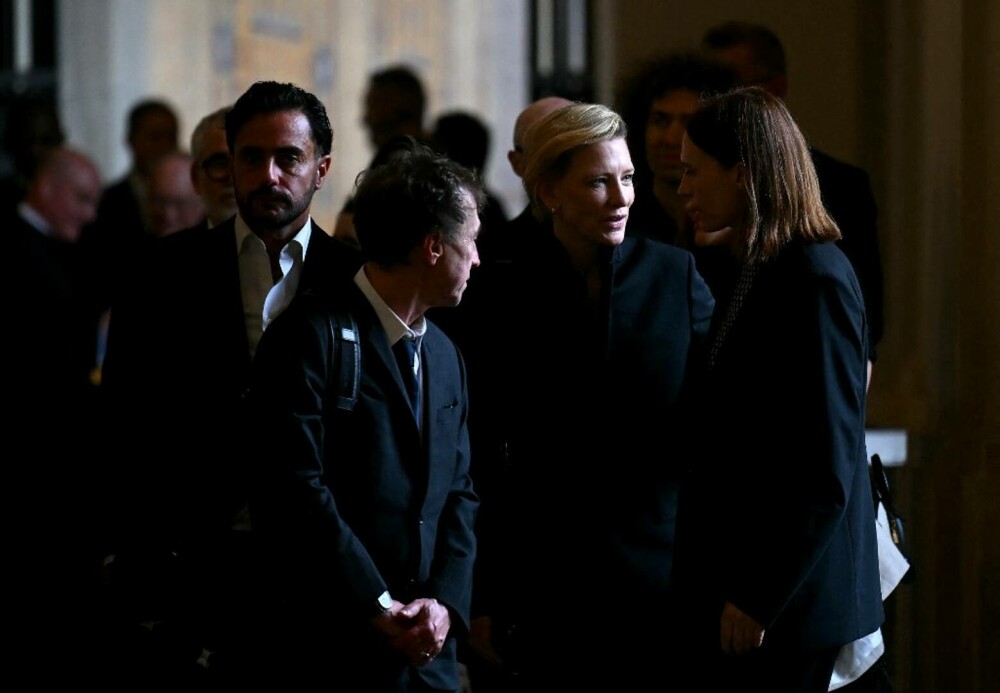 Monica Bellucci, apariție de senzație la Vatican. Zeci de vedete de la Hollywood s-au întâlnit cu Papa Leon | GALERIE FOTO - Imaginea 14