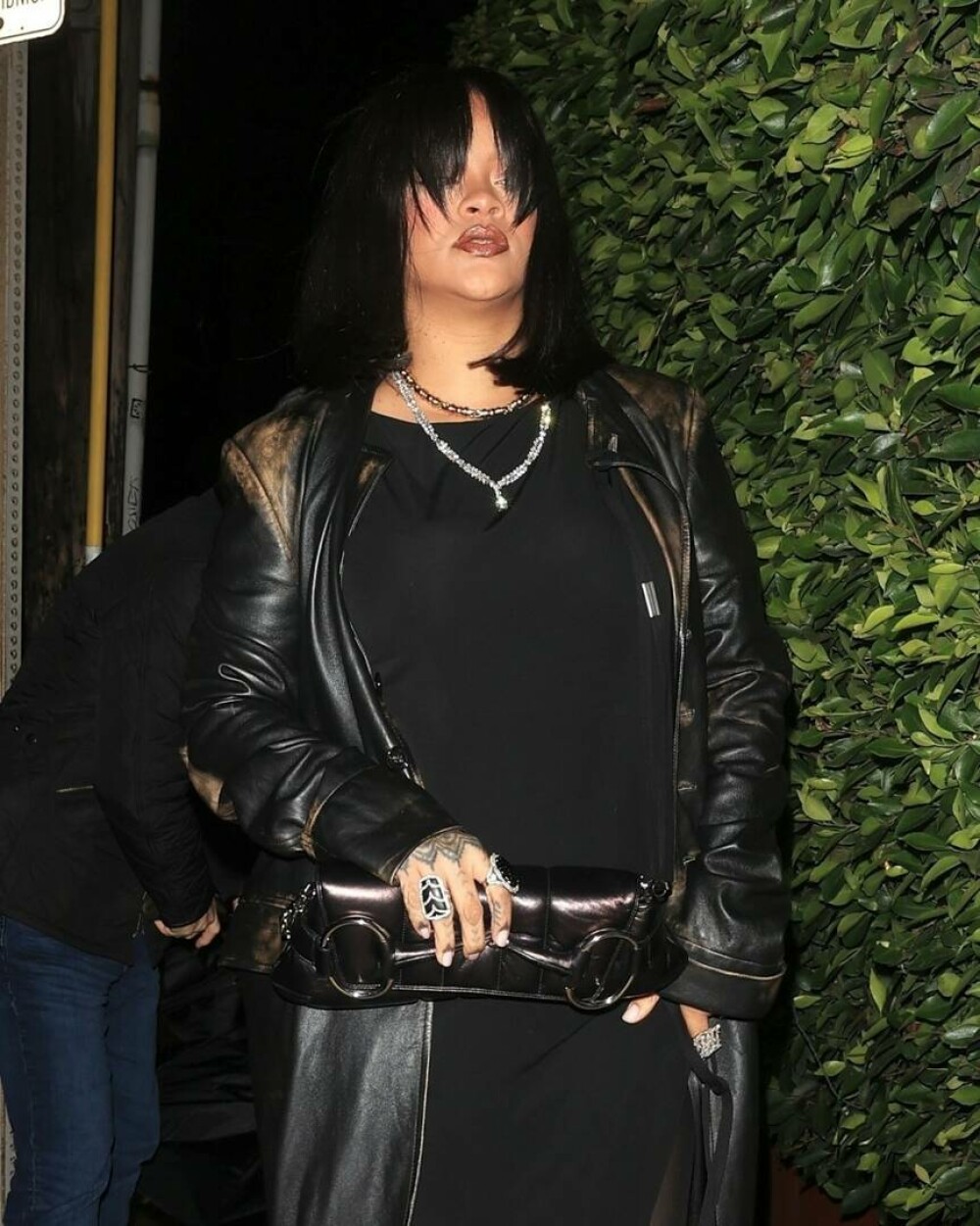 Rihanna și A$AP Rocky surprinși la o cină romantică în Santa Monica. Cum arată artista la scurt timp după naștere. FOTO - Imaginea 2