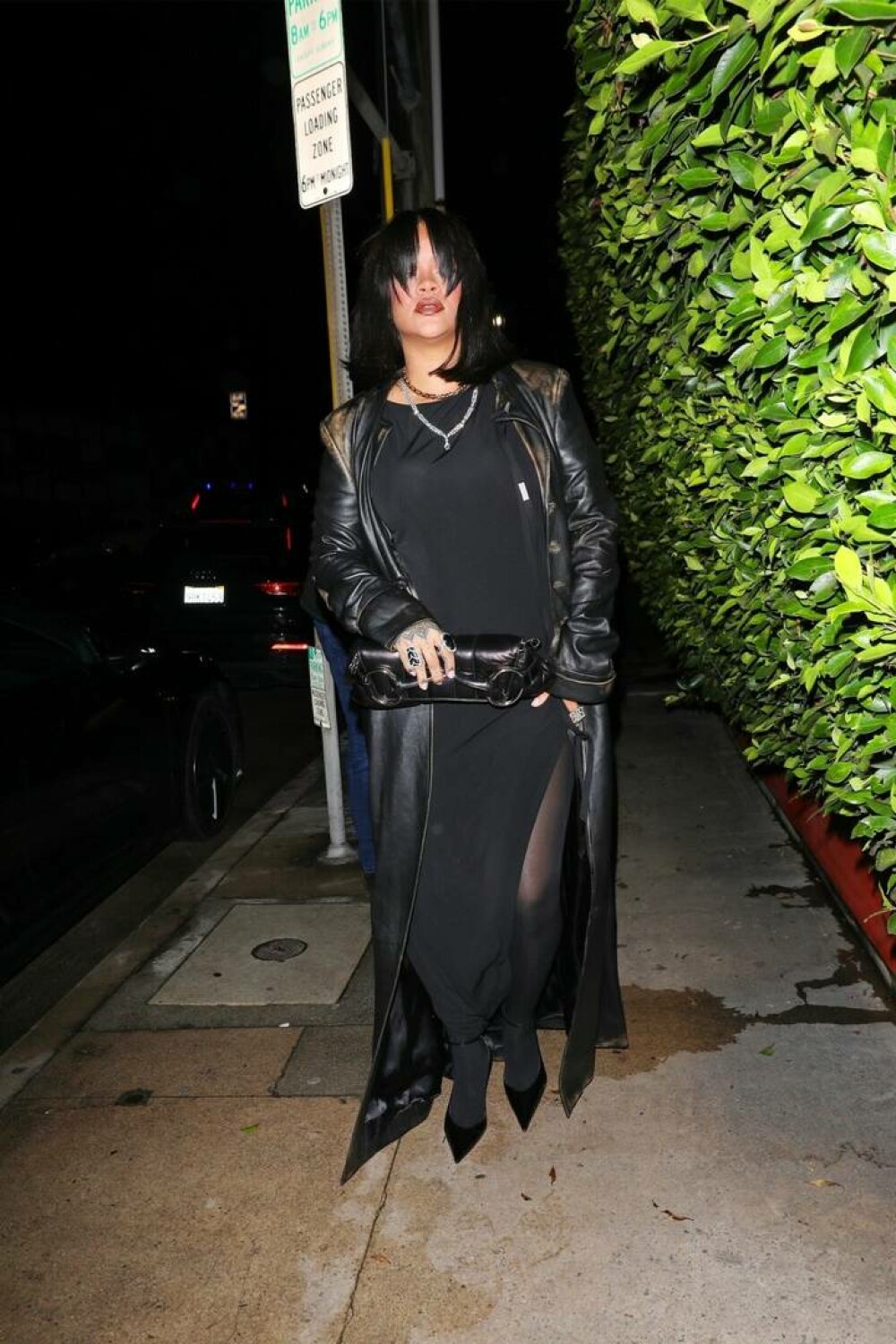 Rihanna și A$AP Rocky surprinși la o cină romantică în Santa Monica. Cum arată artista la scurt timp după naștere. FOTO - Imaginea 3