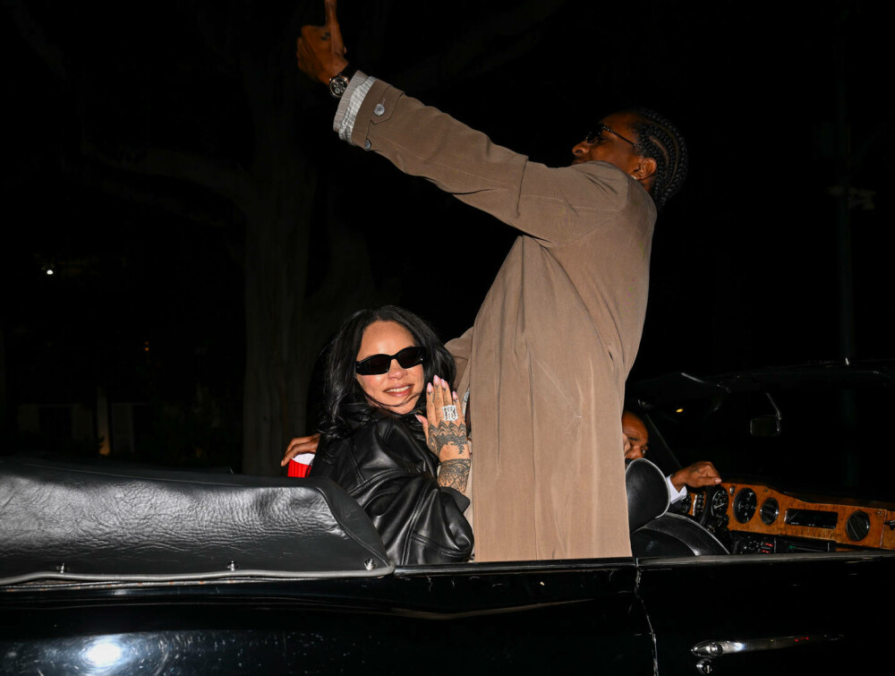 Rihanna și A$AP Rocky surprinși la o cină romantică în Santa Monica. Cum arată artista la scurt timp după naștere. FOTO - Imaginea 7