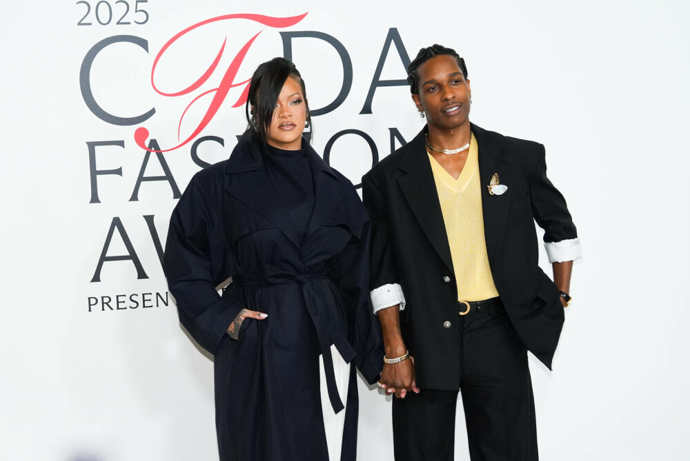Rihanna și A$AP Rocky surprinși la o cină romantică în Santa Monica. Cum arată artista la scurt timp după naștere. FOTO - Imaginea 20