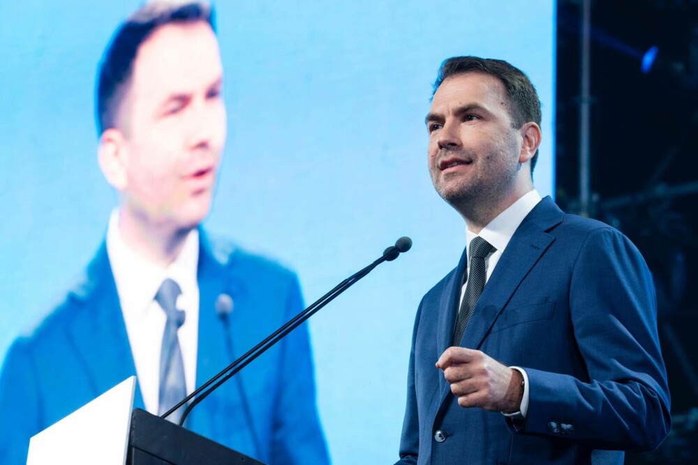 Cine este Cătălin Drulă, candidatul USR la Primăria Capitalei, despre care unii liberali au spus că ”nu e om, e câine” - Imaginea 5