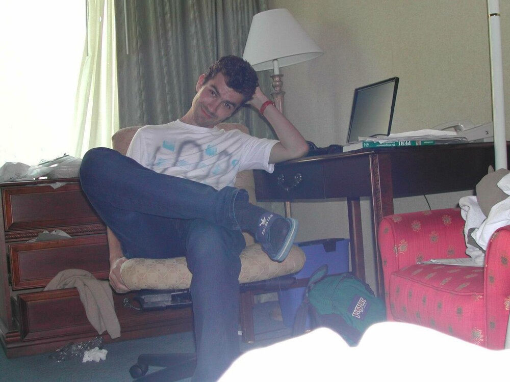 Cine este Cătălin Drulă, candidatul USR la Primăria Capitalei, despre care unii liberali au spus că ”nu e om, e câine” - Imaginea 22